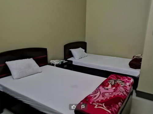 Hotel Second Home Karachi image 12